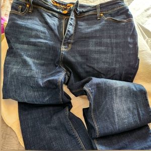Seven7 Jeans